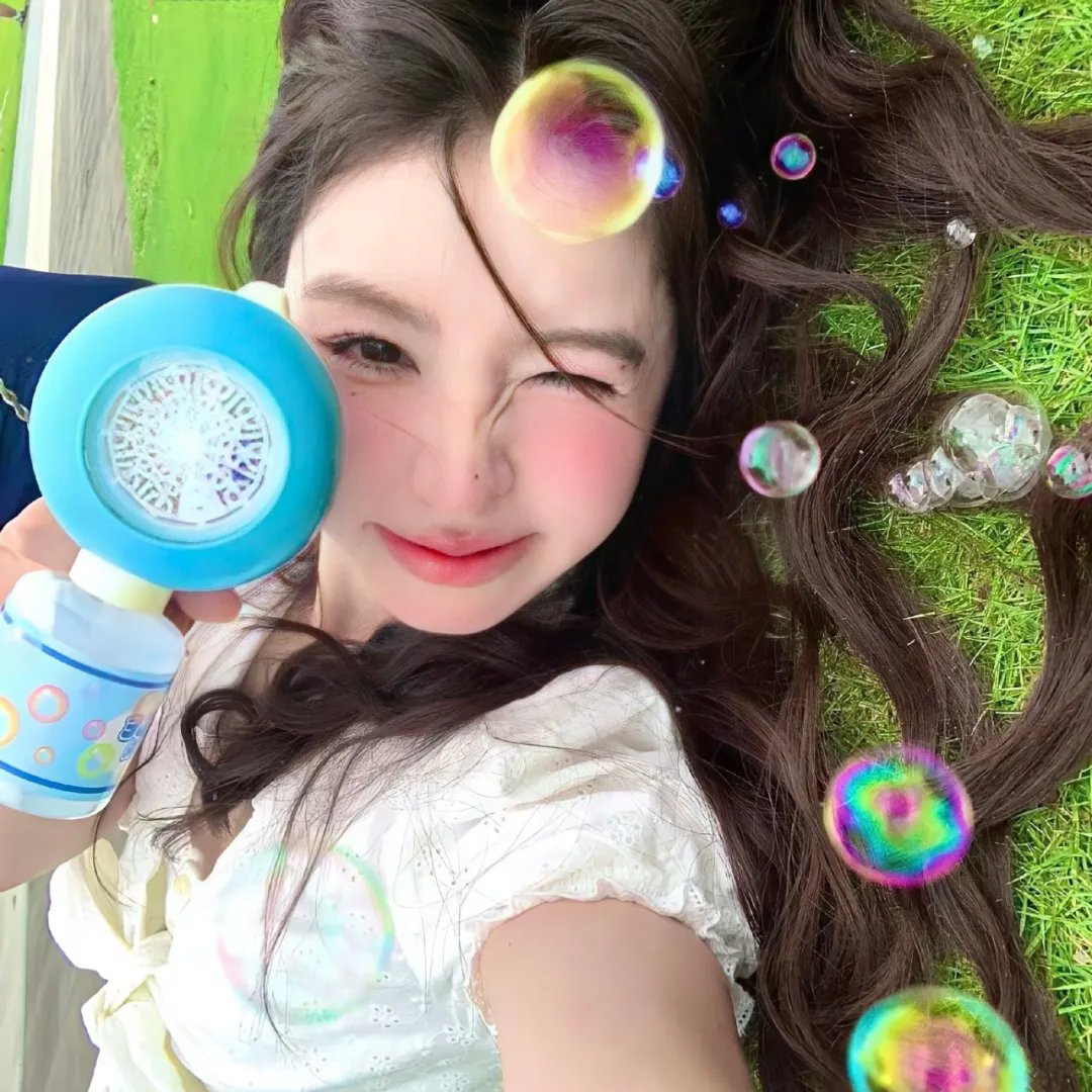 戴帽子的猫